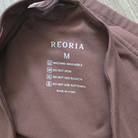 Peoria brown one strap tube crop top size medium - Picture 2 of 4